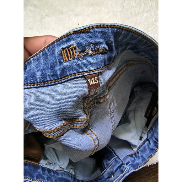 Kut From The Kloth Womens Denim Shorts Fringe Hem Mid Rise Light Wash Size 14S - Picture 3 of 4